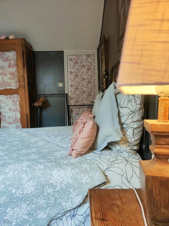 Ty Brigitte Apartment Dinan Ngoại thất bức ảnh
